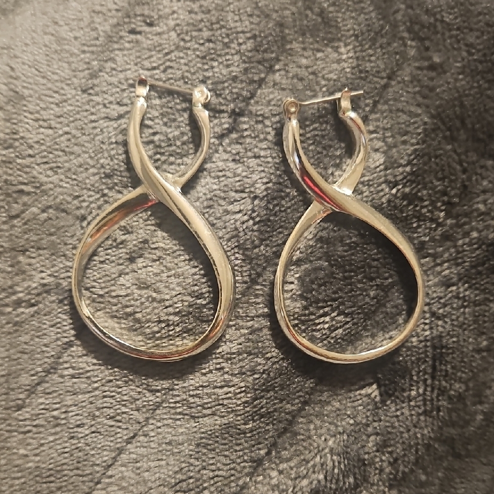 Classic Infinity Hoop Earrings - Silver